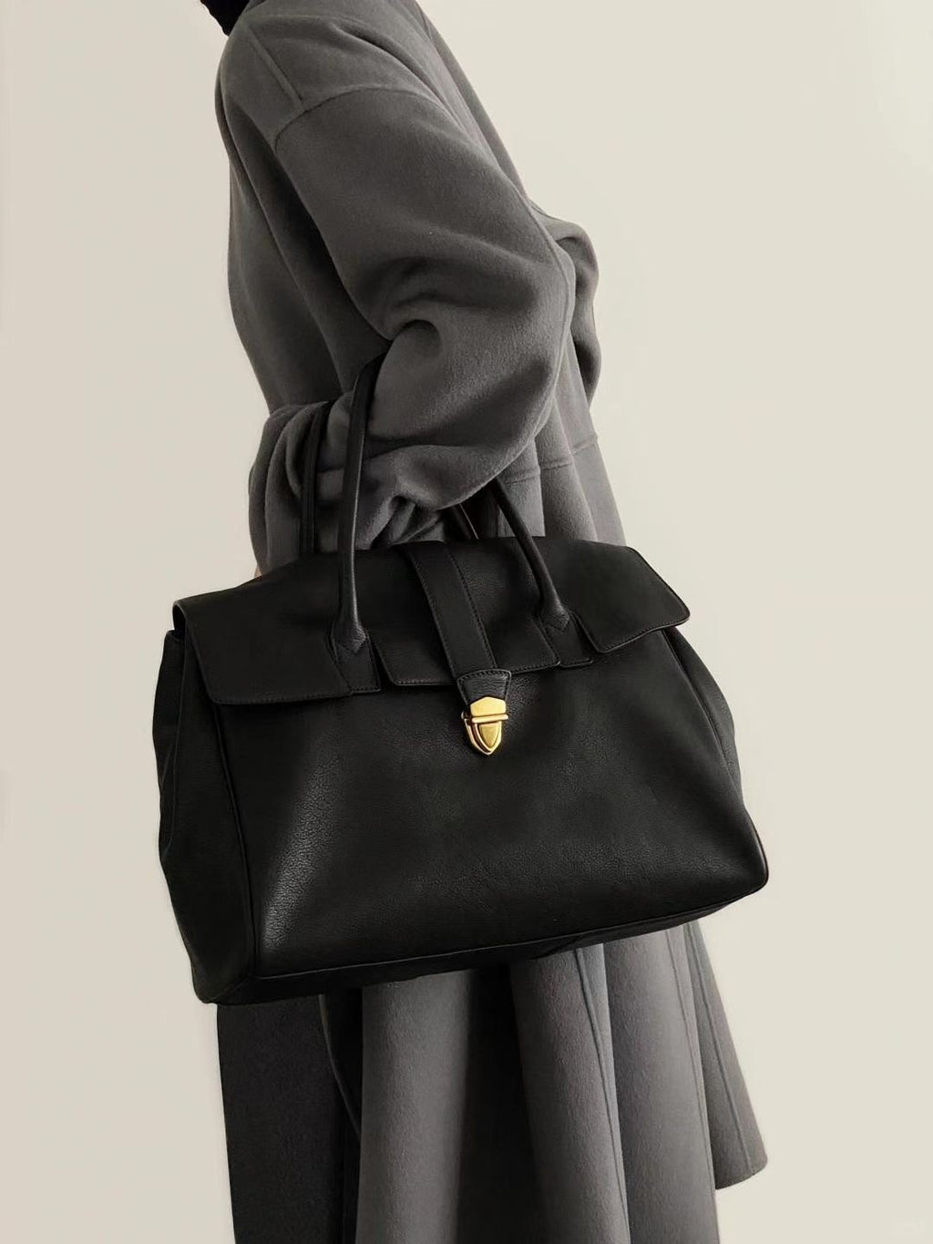 Élara XL Satchel