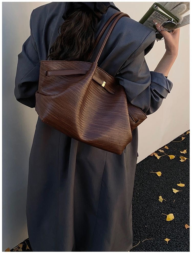 Iris Everyday Tote